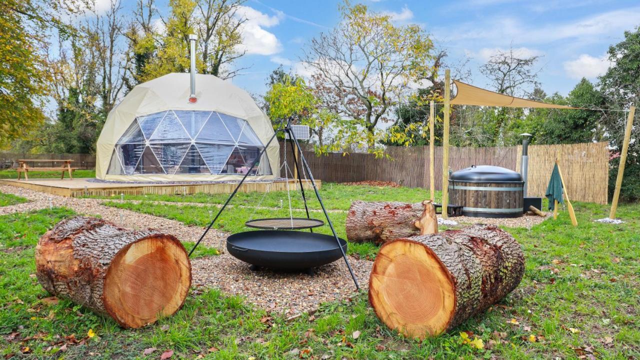 牛津 Luxury Dome With Private Wood-Fired Hot Tub酒店 外观 照片