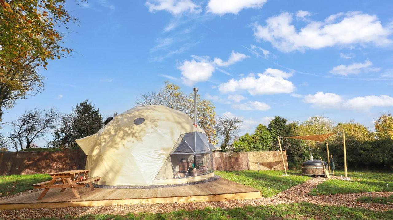 牛津 Luxury Dome With Private Wood-Fired Hot Tub酒店 外观 照片